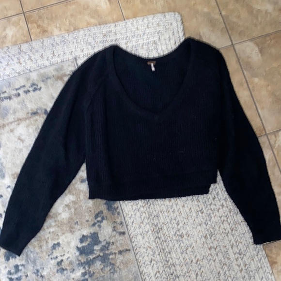 Free people crop sweater size medium - Picture 1 of 2